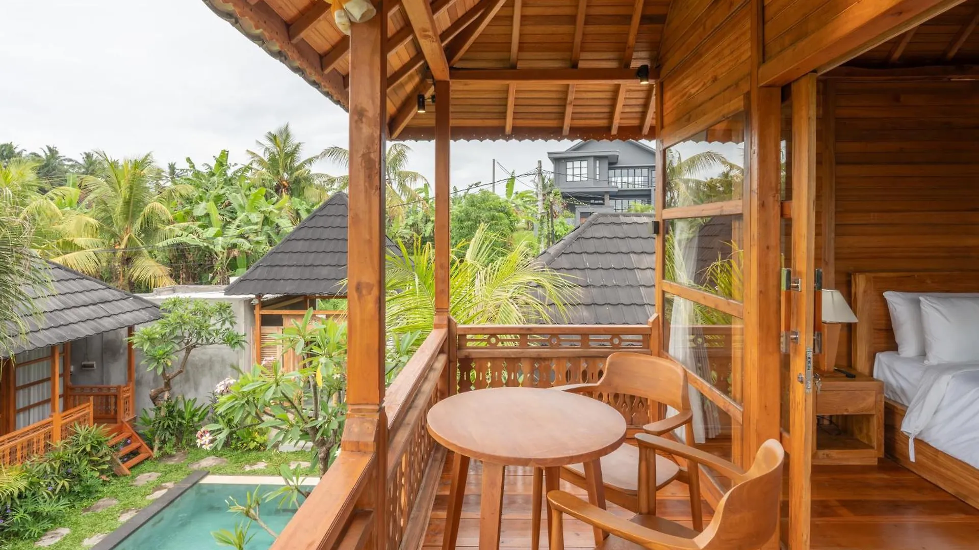 Harmony Wooden Villas Ubud  Bed & Breakfast
