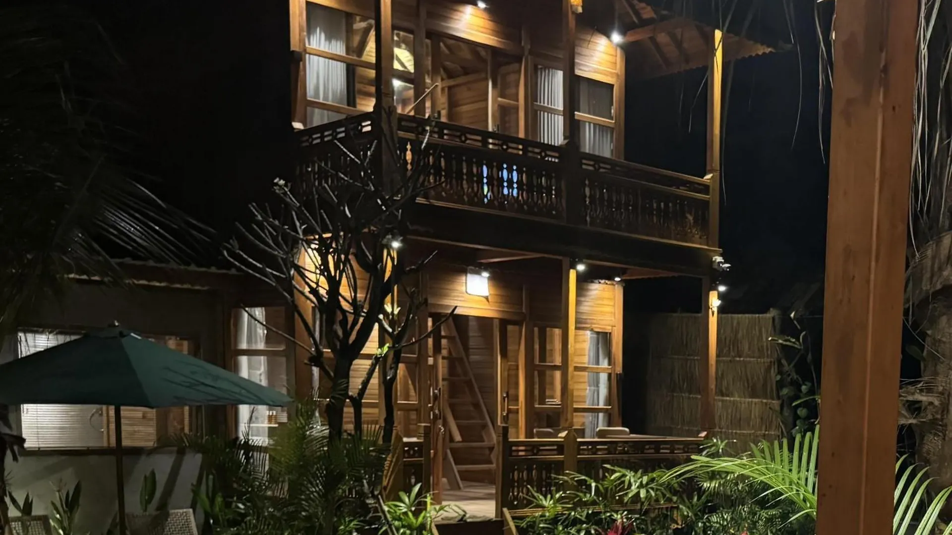 Bed & Breakfast Harmony Wooden Villas Ubud